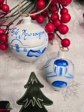 Load image into Gallery viewer, Wooden Ornament: Doodles Καλά Χριστούγεννα(free USA shipping included)