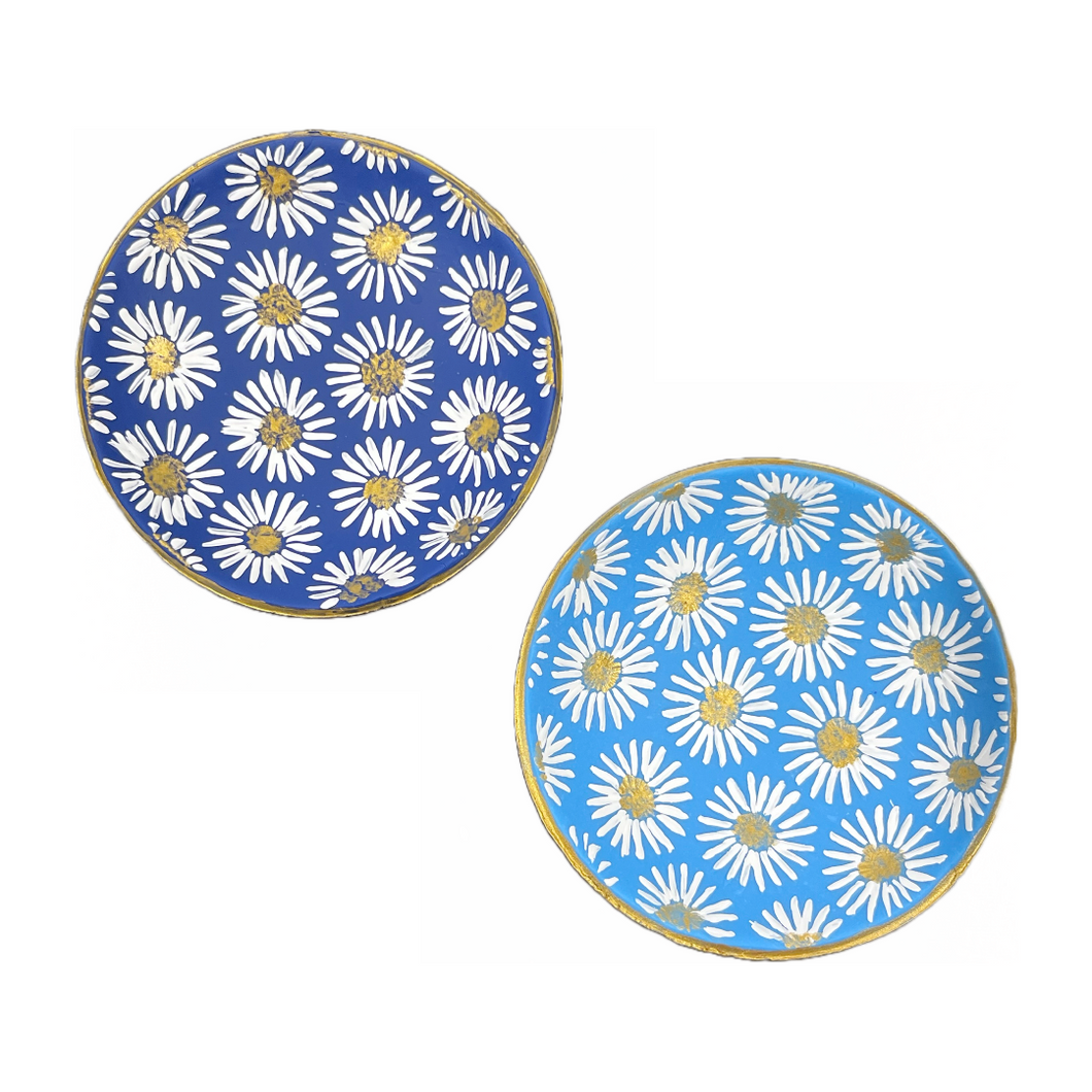 Jewelry Dish with Daisy Design (free USA shipping included)