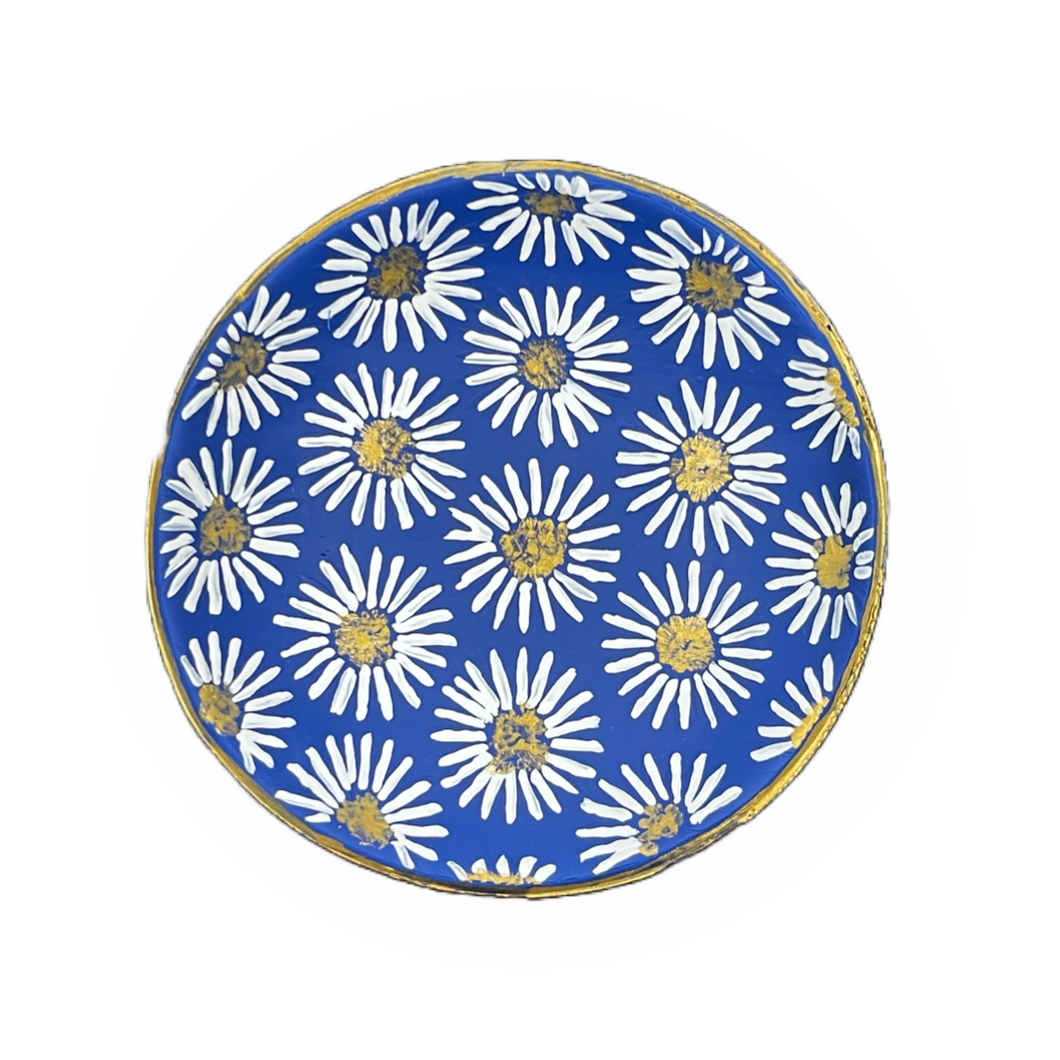 Jewelry Dish with Daisy Design (free USA shipping included)