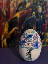 Load image into Gallery viewer, Easter Wooden Egg: Floral Bouquet
