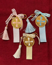 Load image into Gallery viewer, Filakto Pin with Enamel Constantinato Coin and Ribbon—3 color choices (free USA shipping included)
