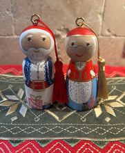 Load image into Gallery viewer, PRE-ORDER Hand-painted Wooden Figurine: Amalia Mrs. Claus (free USA shipping included)
