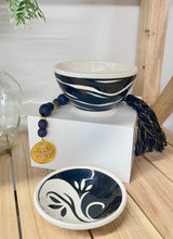 Load image into Gallery viewer, Ceramic Black Stripes Bowl
