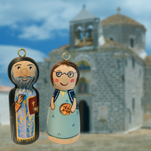Load image into Gallery viewer, Hand-painted Wooden Figurine: Presbytera/Papadia/Yiayia
