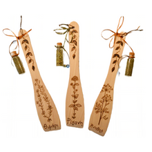 Load image into Gallery viewer, Decorative Herb Wooden Spatula—Only “Thyme” design left
