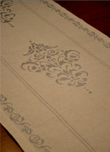 Load image into Gallery viewer, Viktoria Embroidered Runner
