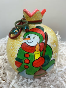 Ceramic Pomegranate Snowfriends Christmas Collection 2 sizes