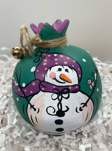 Ceramic Pomegranate Snowfriends Christmas Collection 2 sizes