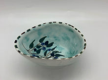Load image into Gallery viewer, Small Teardrop/Boat Ceramic Bowl
