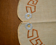 Load image into Gallery viewer, Phaedra Embroidered Runner (2 color choices)
