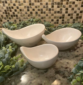 Ceramic Nesting Bowl 3-piece Set “Ergani” (free USA shipping included)