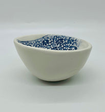 Load image into Gallery viewer, Small Lace Bowl
